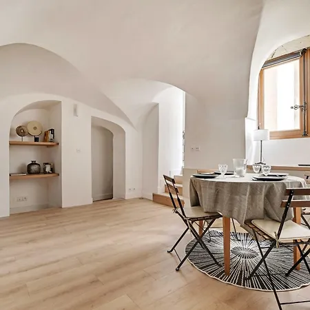 Authentic - 2br - 4p - Monnaie Appartamento Parigi